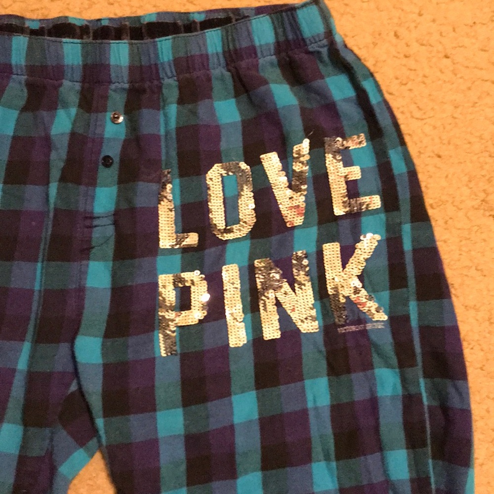 CLOSET CLEAN OUT! VS PINK Lounge pants